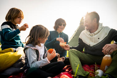 Nuitée Bivouac en forêt sous un tipi chauffé au bois_Graix