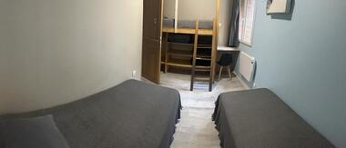 chambre bleue chalet 3 lits