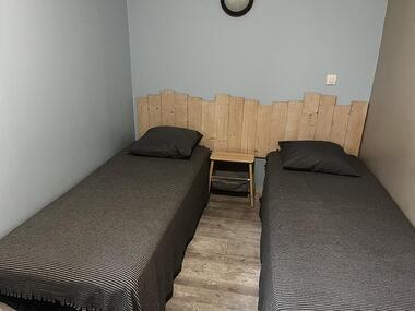 chambre bleue chalet l(lits du bas)