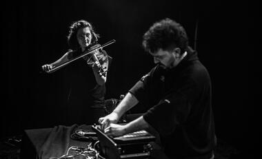 Les marchés musicaux de la Rivoire - Yamas (techno balkanique)_Saint-Julien-Molin-Molette