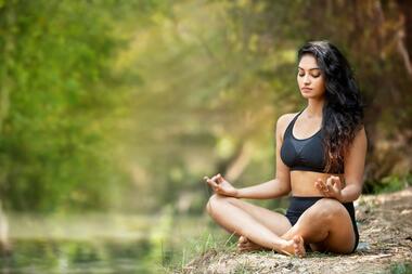 Cours de yoga_Saint-Cyr-sur-le-Rhône