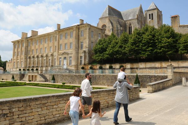 L'Abbaye Royale de Celles-sur-Belle