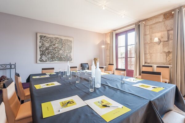 Les Glycines le salon