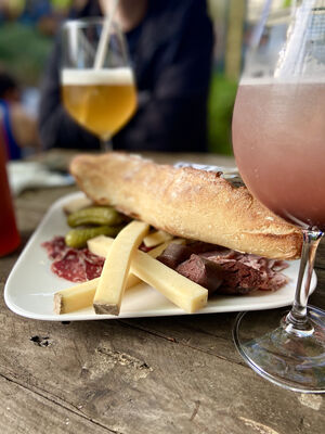 Cantine 5