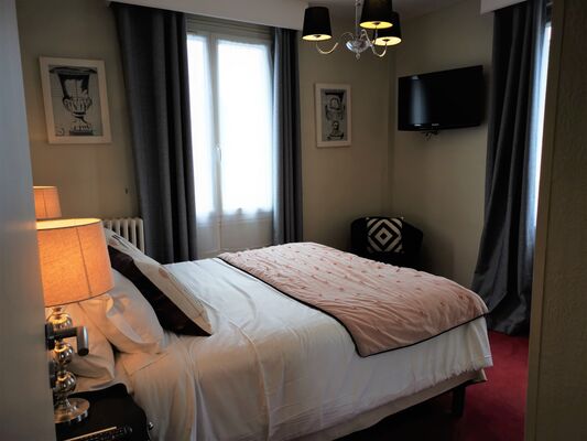 Chambre Supérieure - Hotel Le Boeuf Couronné -Chartres