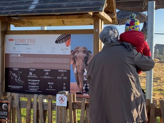 Parcours pédagogique de visite La Tanière zoo refuge ©Sophie_FP