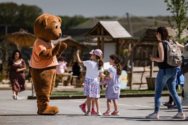 Tanny mascotte La Tanière zoo refuge ©Edouard Pacreau