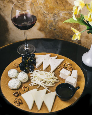 cheese-board-with-glass-red-wine