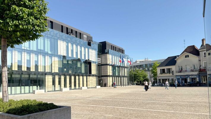 place-des-halles-16-9