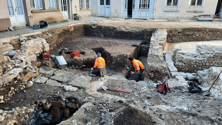 Visite des fouilles archéologique à la future Maison de la Cosmétique
