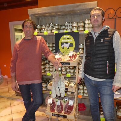 imgcarousel-name-mising