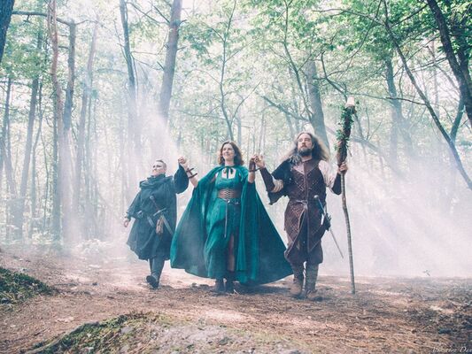 spectacle_Viviane-et-Merlin_Nemeton-Fabula_Néant-sur-Yvel_DestinationBrocéliande