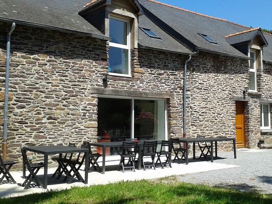 Gîte 14 pers. La Maringotte