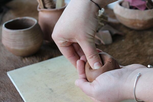 Atelier-Poterie-Prieuré-Guer-été2025