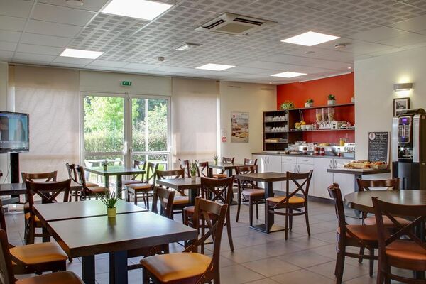 Brit Hotel Saint-Meen-le-Grand
