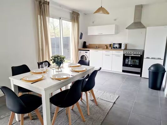 Chez_Elodie_salle_a_manger_2