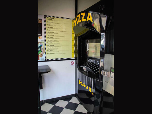 Distributeur-automatique-de-pizza-fraîche-raoul-restauration-Malestroit-3_1