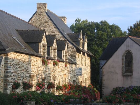 Gîte d'étape les Laurentides - canal de Nantes à Brest - St Laurent-sur-Oust - Morbihan - Bretagne