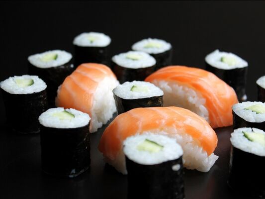 Toko Sushi