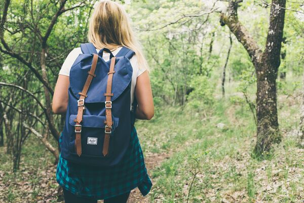 backpack-1836594 (1)