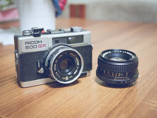 camera-1248682_1920