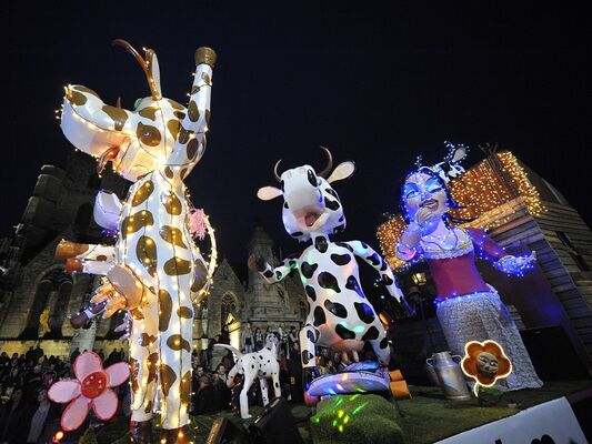 parade nocturne - ploermel - broceliande - bretagne