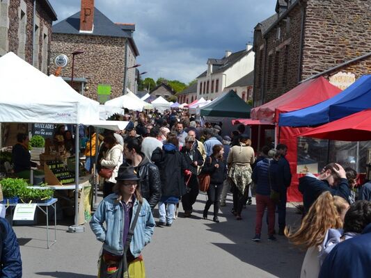 Marché-terroir-Concoret-Brocéliande-Bretagne