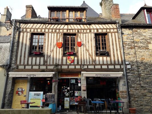 Café Gaston et Pettersson - Josselin - Morbihan