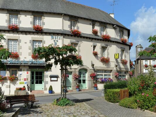 Hôtel Au Relais du Porhoët - façade - Guilliers - Morbihan