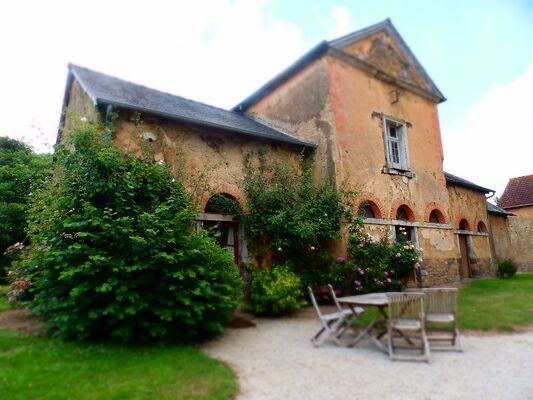 Le Logis du Chateau Pin