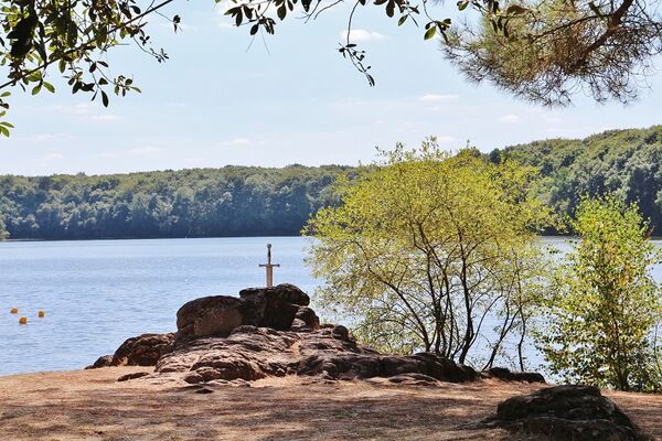 Excalibur au lac de Trémelin