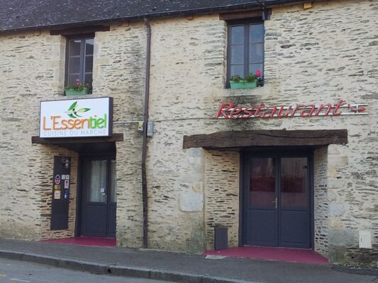 Restaurant - L'Essentiel - entrée - Ploërmel - Brocéliande - Bretagne