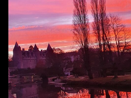 Chambre-hôtes-Aux-lits-du-canal-Josselin-Destination-Brocéliande