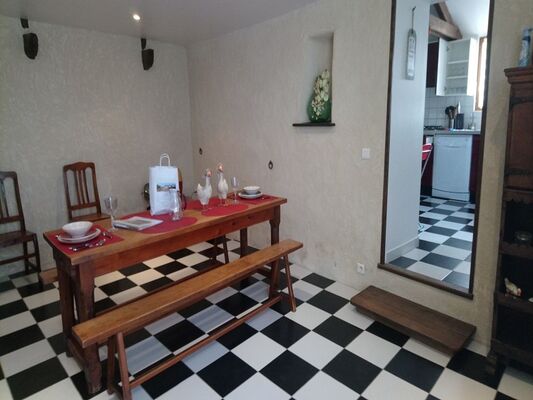 Damenora Gîte La Table Ronde