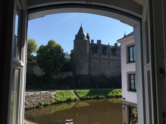 Chambre-hôtes-Maison-artiste-Josselin-Brocéliande-Morbihan-Bretagne