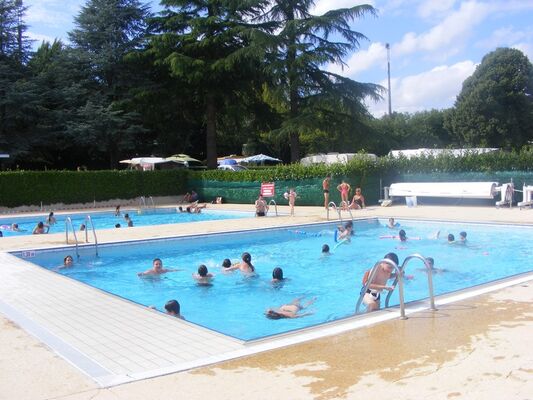 Camping Sérent piscine intercommunale - Morbihan - Bretagne