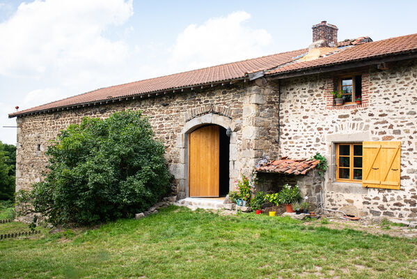 imgcarousel-name-mising