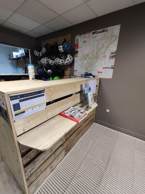 imgcarousel-name-mising