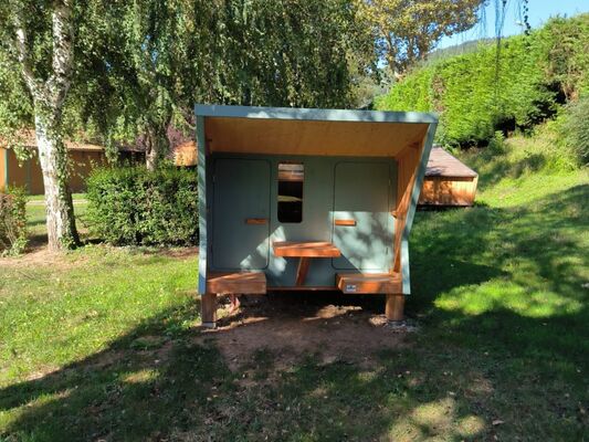 Hébergements insolites au camping municipal l'Astrée_Bourg-Argental