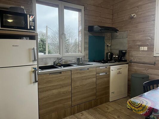 grande salle côté cuisine