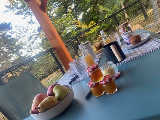 imgcarousel-name-mising