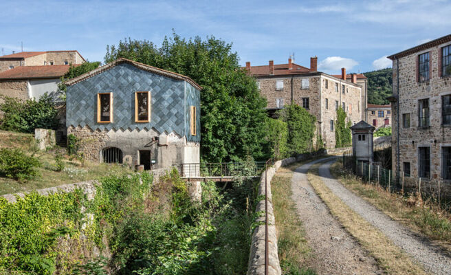 Œuvre d’art refuge La Maisonnette_Saint-Julien-Molin-Molette