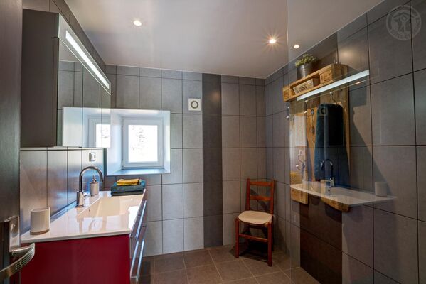 imgcarousel-name-mising