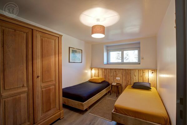 imgcarousel-name-mising