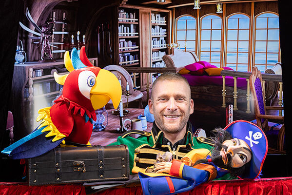 imgcarousel-name-mising