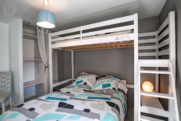 imgcarousel-name-mising