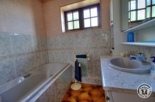 imgcarousel-name-mising