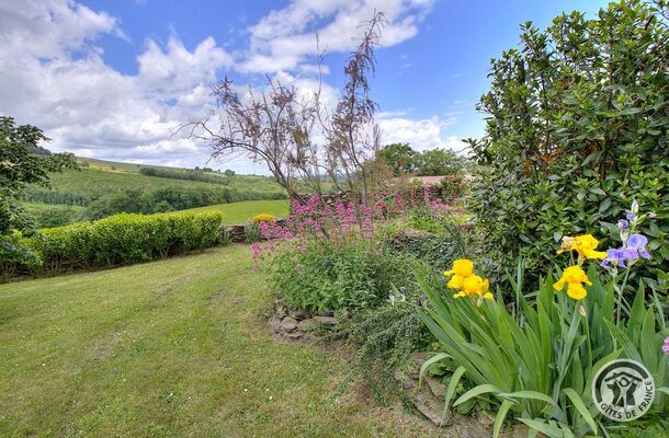 imgcarousel-name-mising