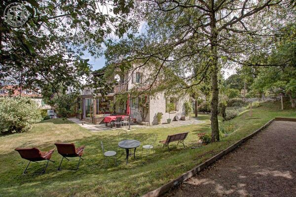 imgcarousel-name-mising