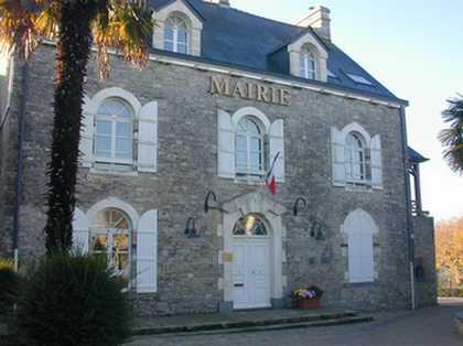 mairie--photo-Veronique-PALUSSIERE-.jpg